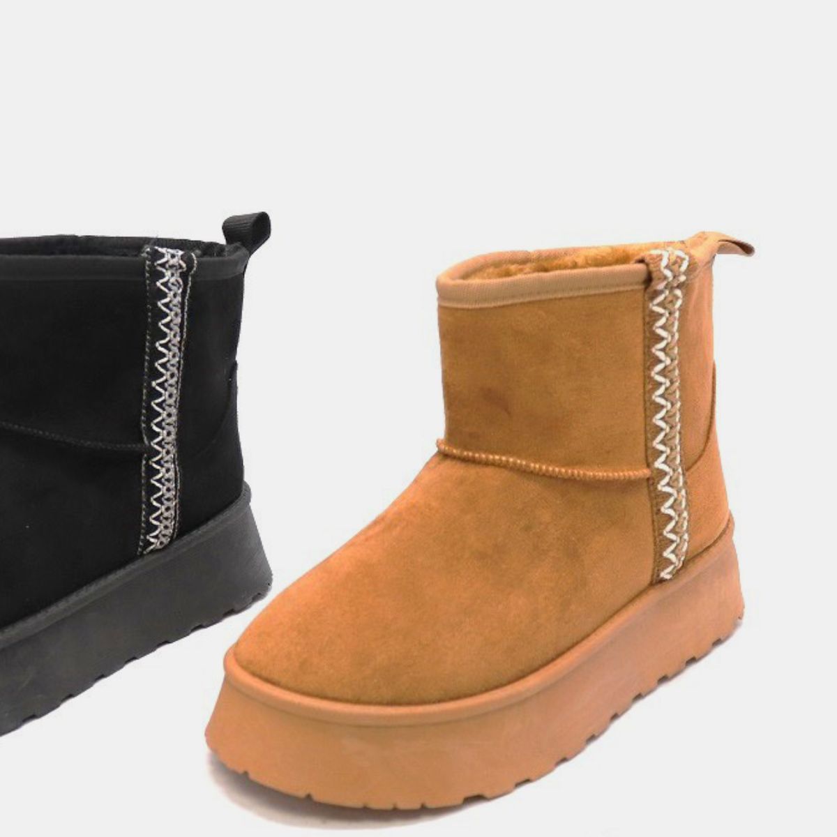 WILD DIVA Round Toe Platform Boots